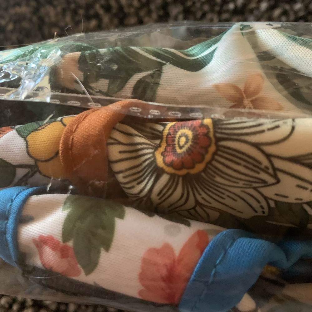 NWT, 3 Female Dog Washable Diapers in Floral Tropical prints, Medium